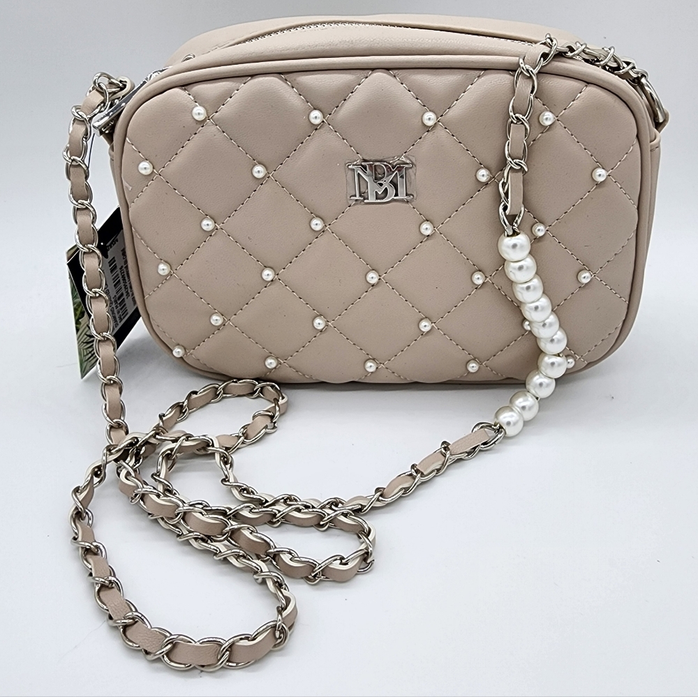 Badgley Mischka Diamond Quilted with Pearl's. NWT.